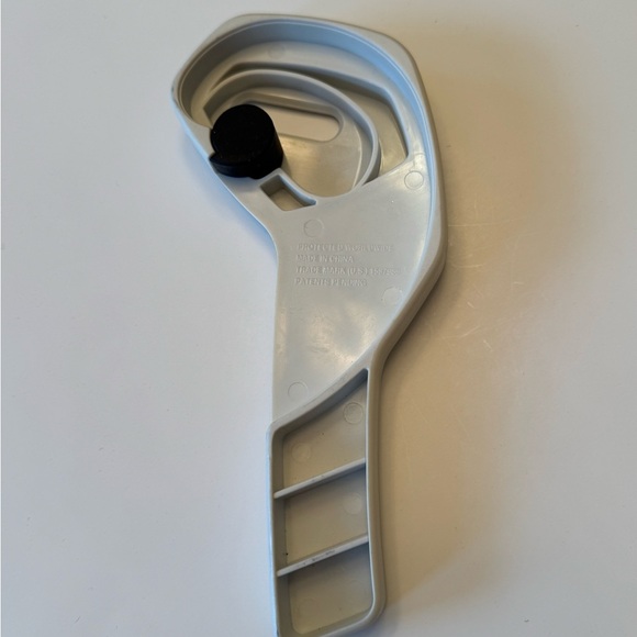 Vintage Culinare Safety Jar White Kitchen Manual Jar Lid Opener Tool - Picture 2 of 5